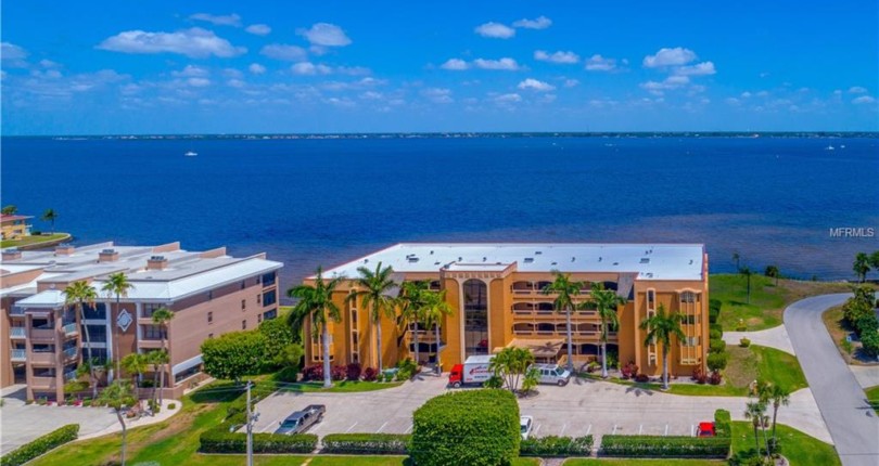 Spacious Waterfront Condo- Open House Saturday 1-3PM